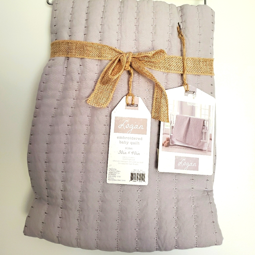 Embroidered baby quilt